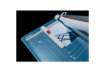 Immagine di Taglierina a leva Dahle con pressino automatico blu luce 390-4 mm R000565