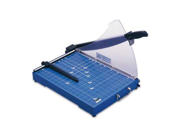 Immagine di Taglierina a leva 3024 - con blocca lama - 33,5 x 48 x 41,5 cm - 392 mm (B4) - 20 fogli - blu - Tita