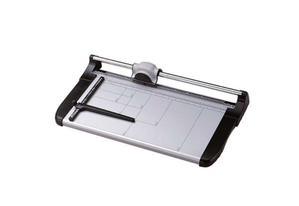 Immagine di Taglierina a lama rotante 3919 - 31,5 x 65,6 cm - 480 mm (A3) - 15 fogli - grigio/nero - Titanium