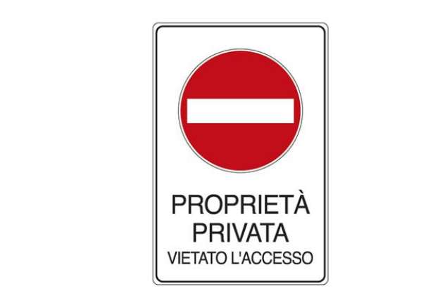 Immagine di Cartello segnalatore - 30x20 cm - PROPRIETA' PRIVATA VIETATO L'ACCESSO - alluminio - Cartelli Segnal