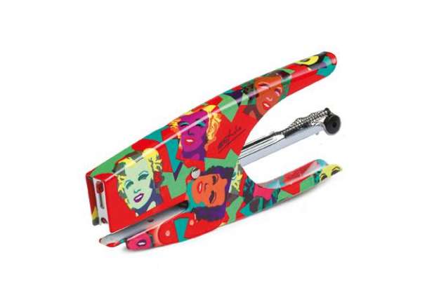 Immagine di Cucitrice a pinza Pop Art - punti 6/4 - Marylin - acciaio cromato - Iternet