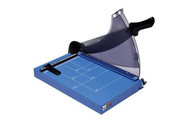 Immagine di Taglierina a leva 3040 - con blocca lama - 44,5 x 28,2 cm - 360 mm (A4) - 40 fogli - blu - Titanium