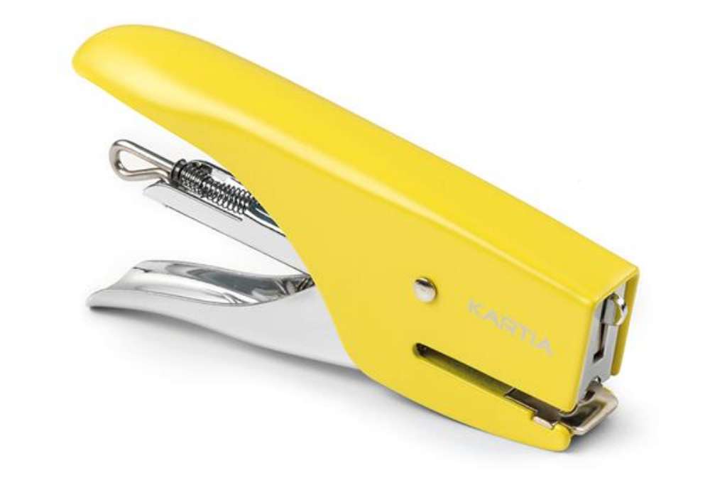 Immagine di Blister Mini cucitrice M013 + punti passo 10 - giallo - Kartia