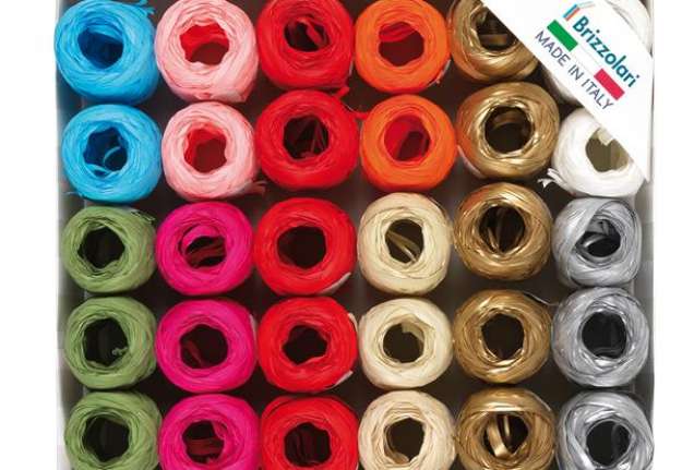 Immagine di Ovine in Rafia sintetica - 5 mm x 20 mt - colori natalizi assortiti - Brizzolari - conf. 30 pezzi