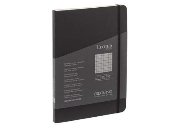 Immagine di Taccuino Ecoqua Plus - con elastico - rilegatura cucita - A5 - 5 mm - 80 fogli - nero - Fabriano