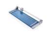 Immagine di Taglierina a rullo Dahle Hobby con pressino automatico max 6 fogli - luce 460-0,6 mm blu R000508
