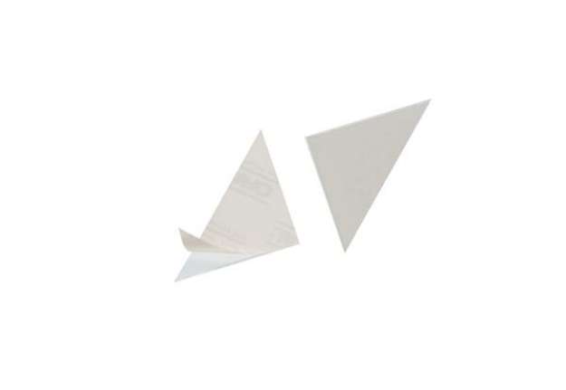 Immagine di Tasche adesive DURABLE CORNERFIX® triangolari polipropilene trasparente 175x175mm  conf. 100 - 82831