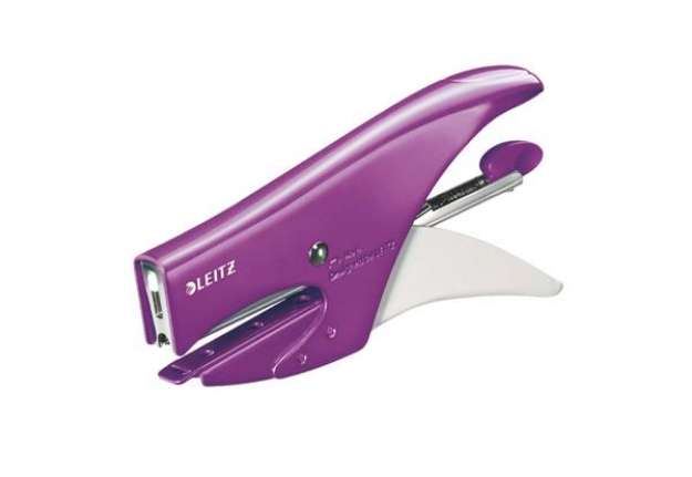 Immagine di Cucitrice fino a 15 fogli Leitz 5547 WOW viola metallizzato 55472062