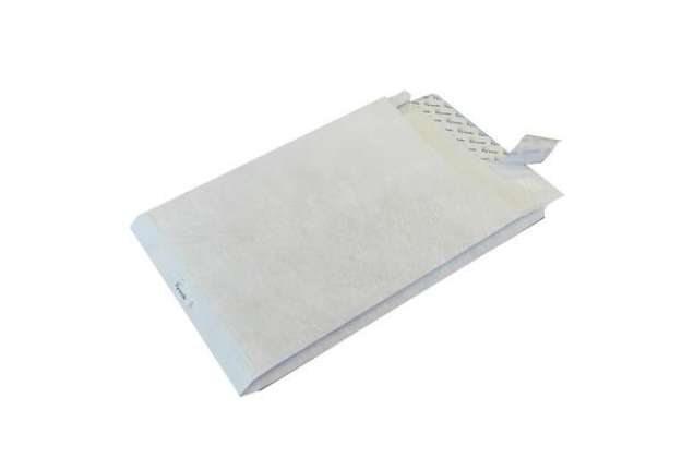 Immagine di Buste a sacco con strip e 3 soffietti Tyvek Postyvek 55 g/m² bianco 22,9x32,4 cm - conf. 100 pezzi -