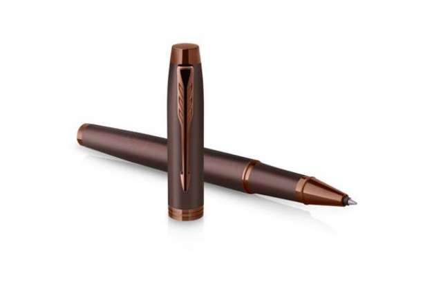 Immagine di Penna roller monocromatica Parker punta fine nero finitura bordeaux 2190513